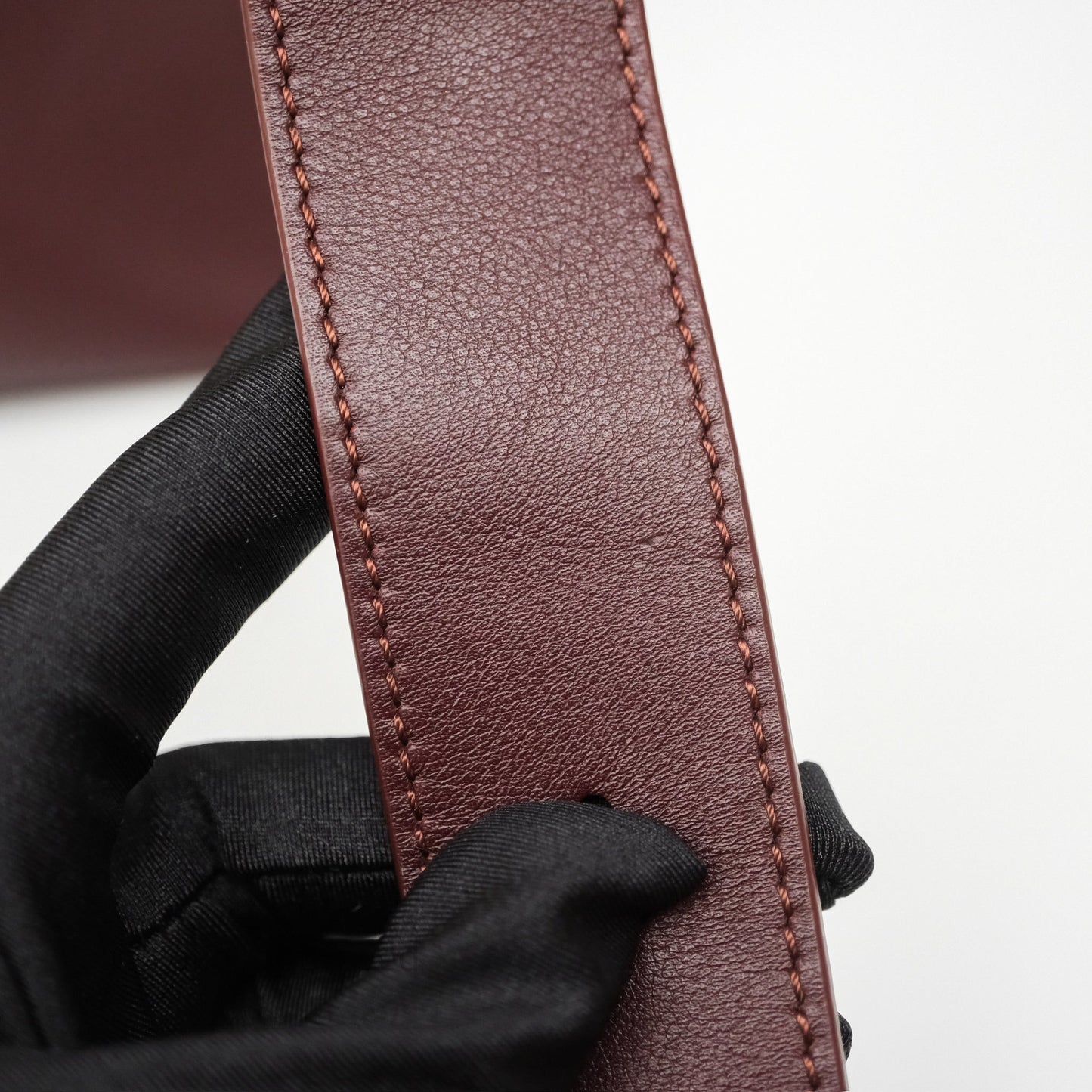 Loewe Mini Pebble Bucket in Smooth Calfskin Dark Burgundy