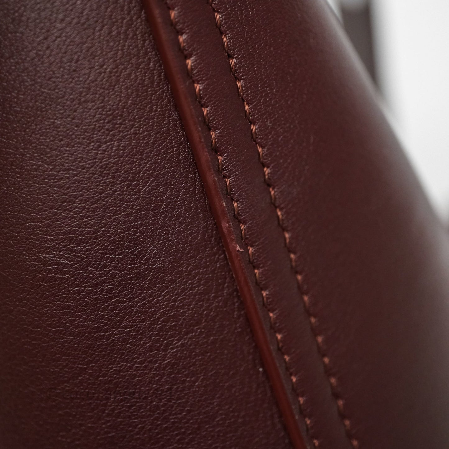 Loewe Mini Pebble Bucket in Smooth Calfskin Dark Burgundy