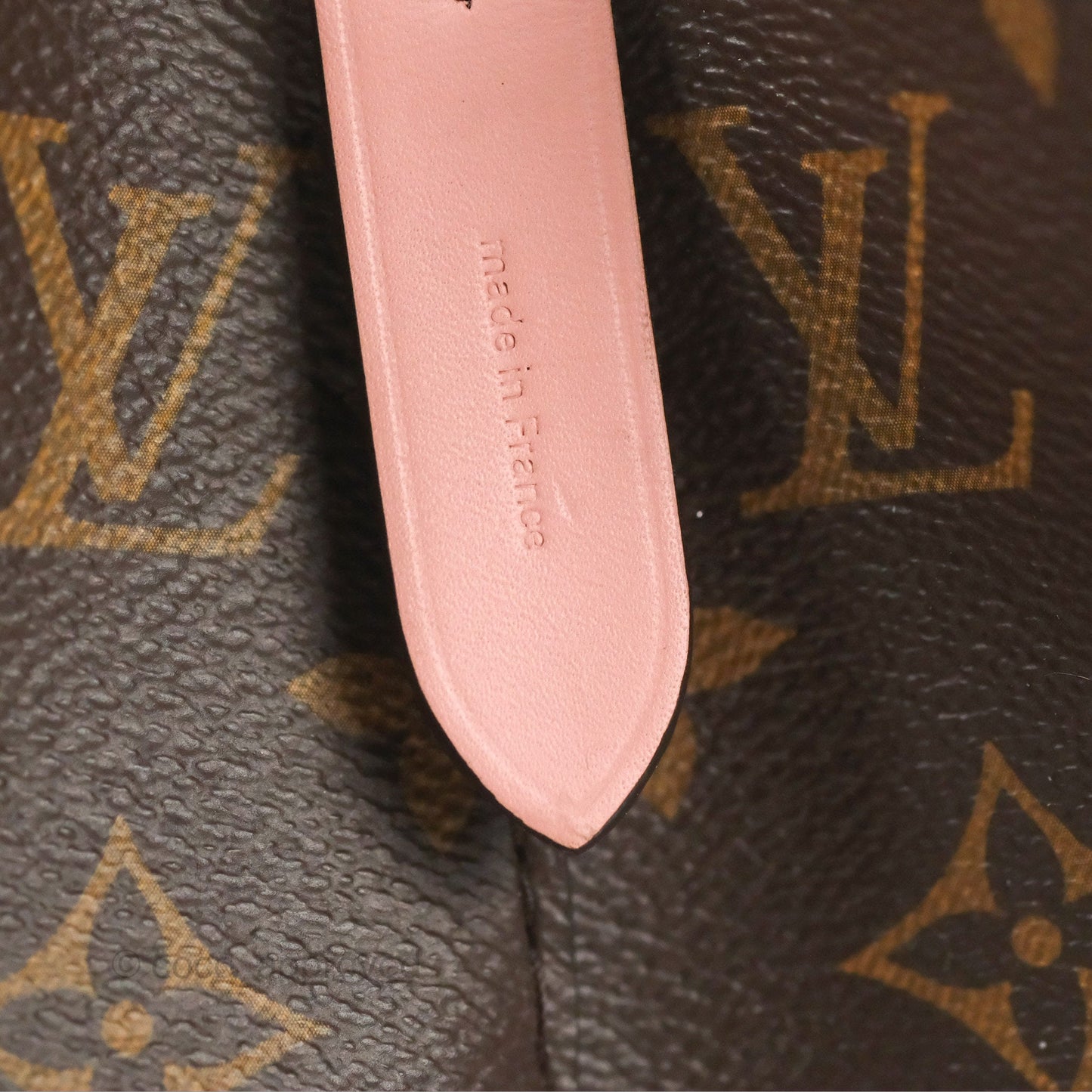 Louis Vuitton Neonoe Bucket Bag MM Monogram Canvas Rose Poudre