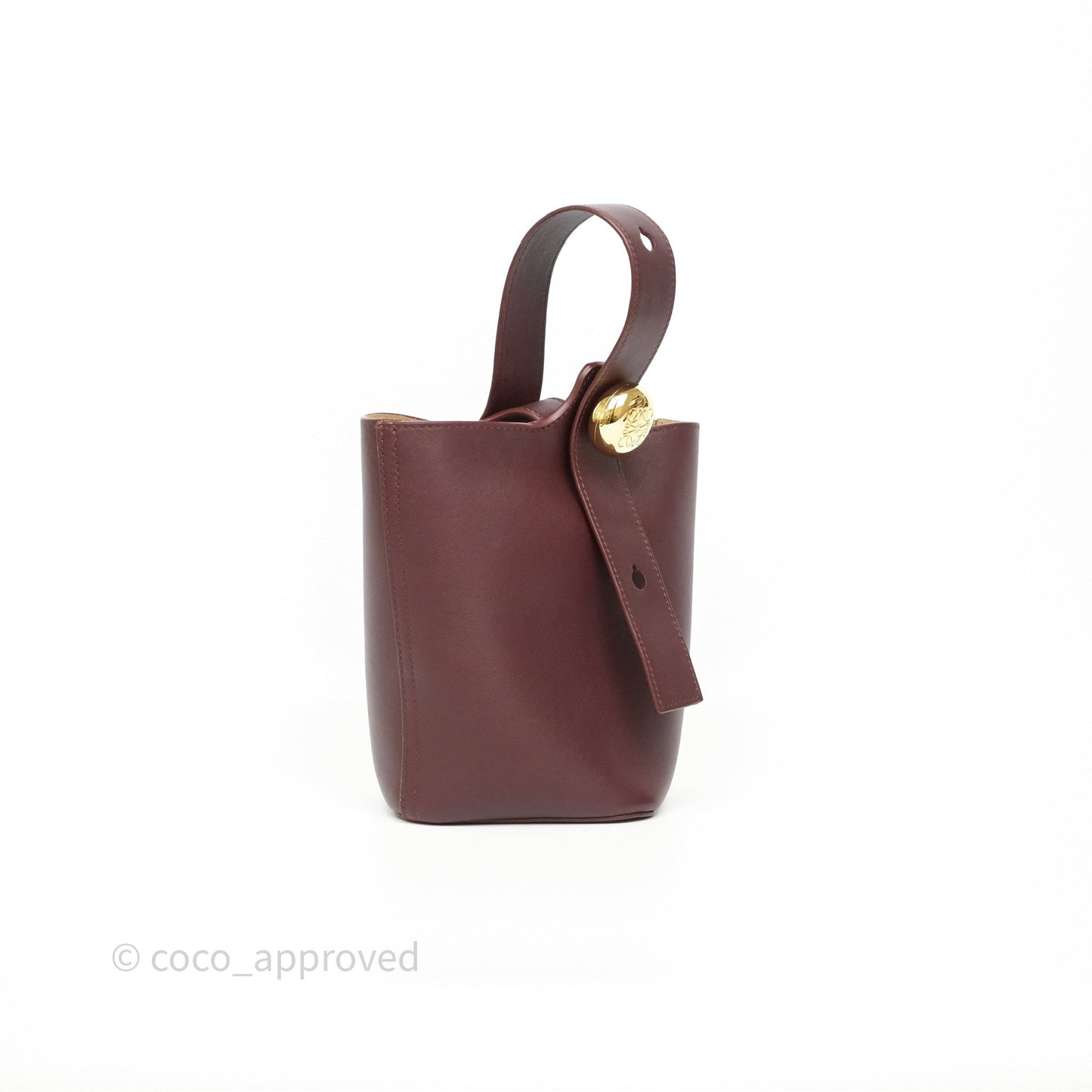 Loewe Mini Pebble Bucket in Smooth Calfskin Dark Burgundy