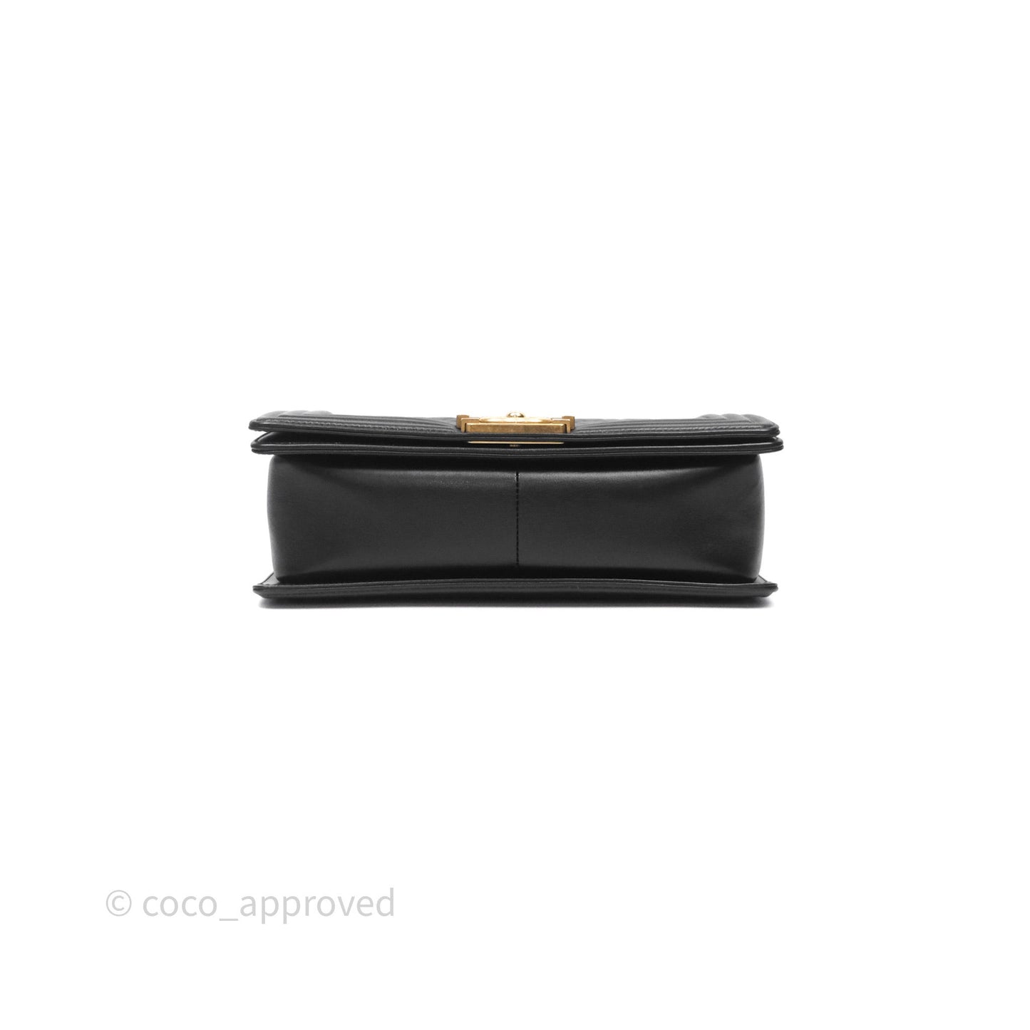 Chanel Medium Boy Quilted Black Calfskin Aged Gold Hardware