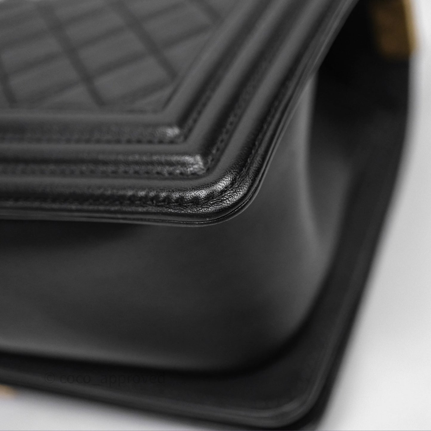Chanel Medium Boy Quilted Black Calfskin Aged Gold Hardware