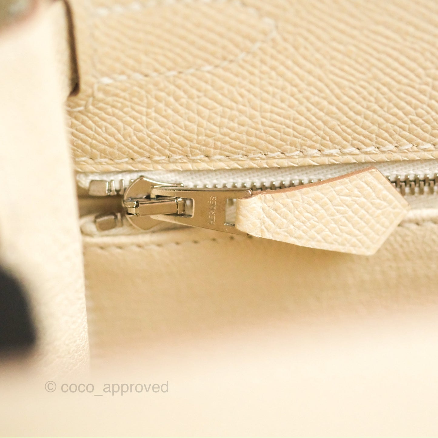 Hermès Kelly Sellier 28 Craie Epsom Palladium Hardware