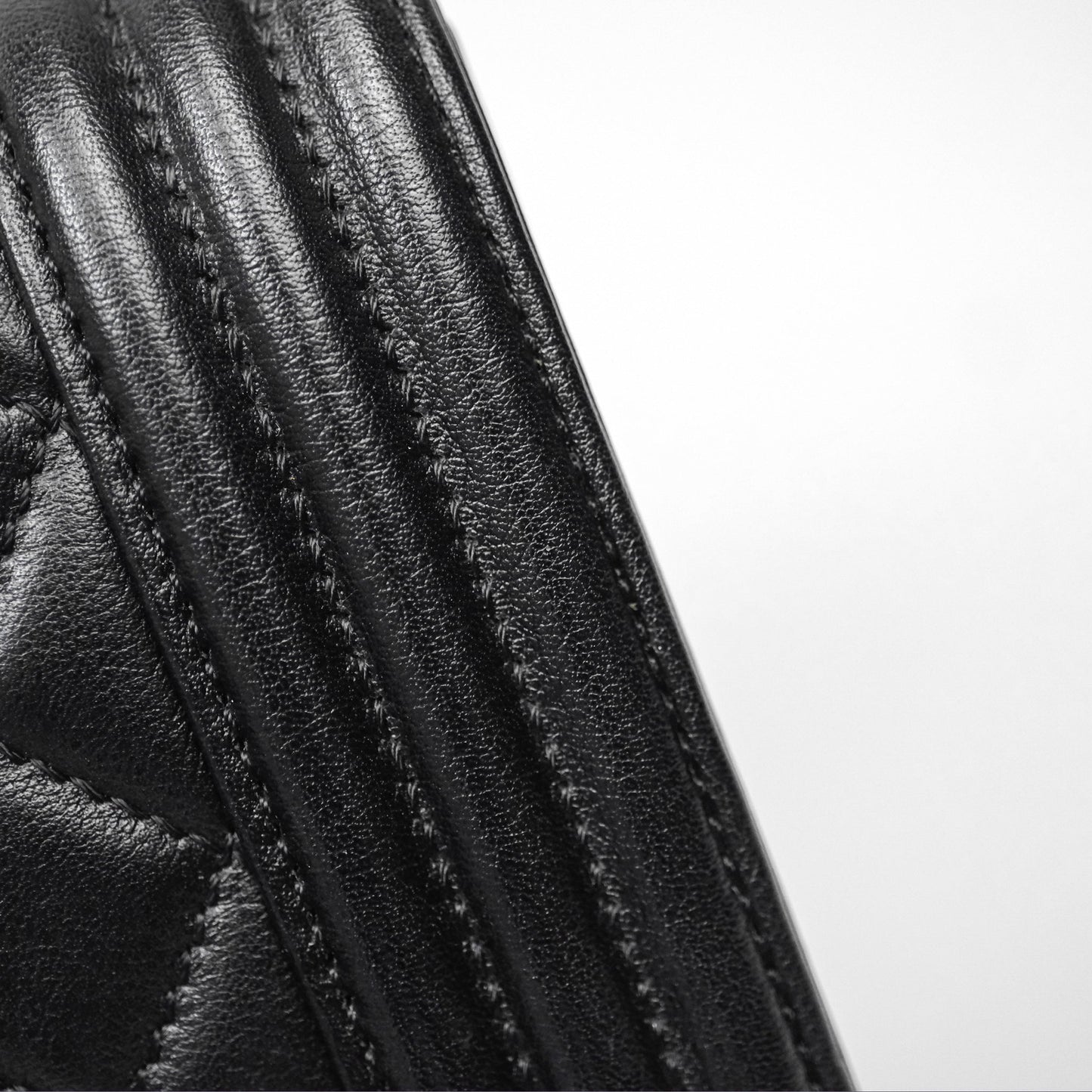Chanel Medium Boy Quilted Black Calfskin Aged Gold Hardware