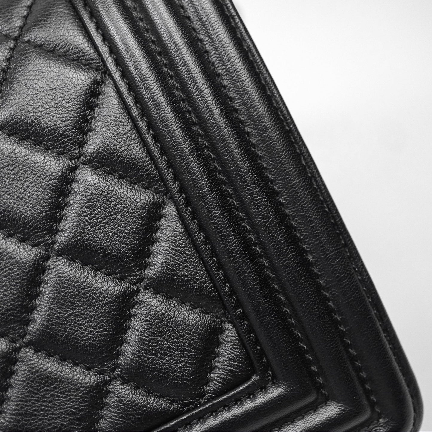 Chanel Medium Boy Quilted Black Calfskin Aged Gold Hardware