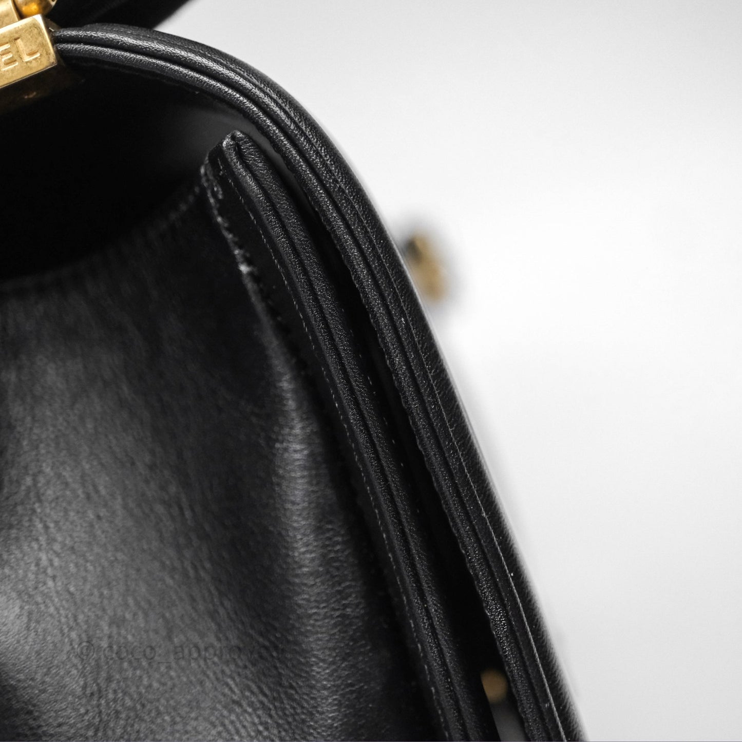 Chanel Medium Boy Quilted Black Calfskin Aged Gold Hardware