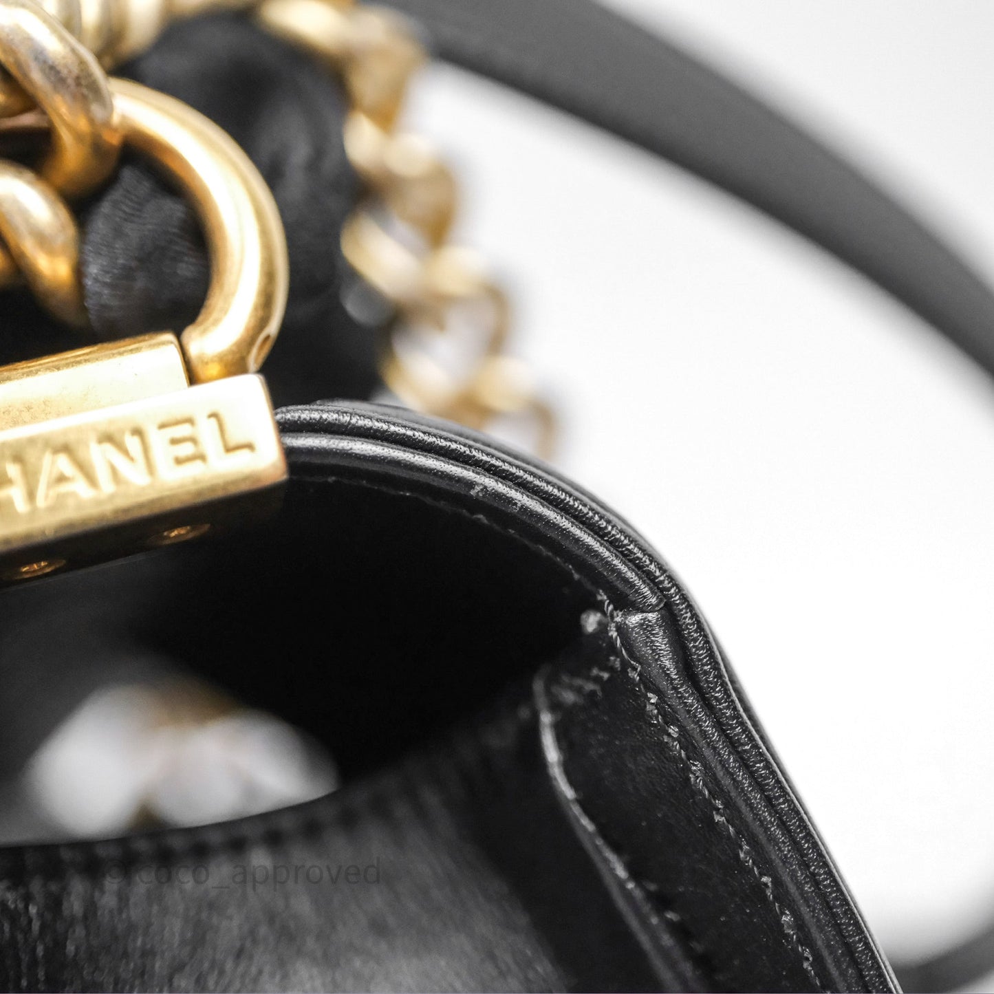 Chanel Medium Boy Quilted Black Calfskin Aged Gold Hardware