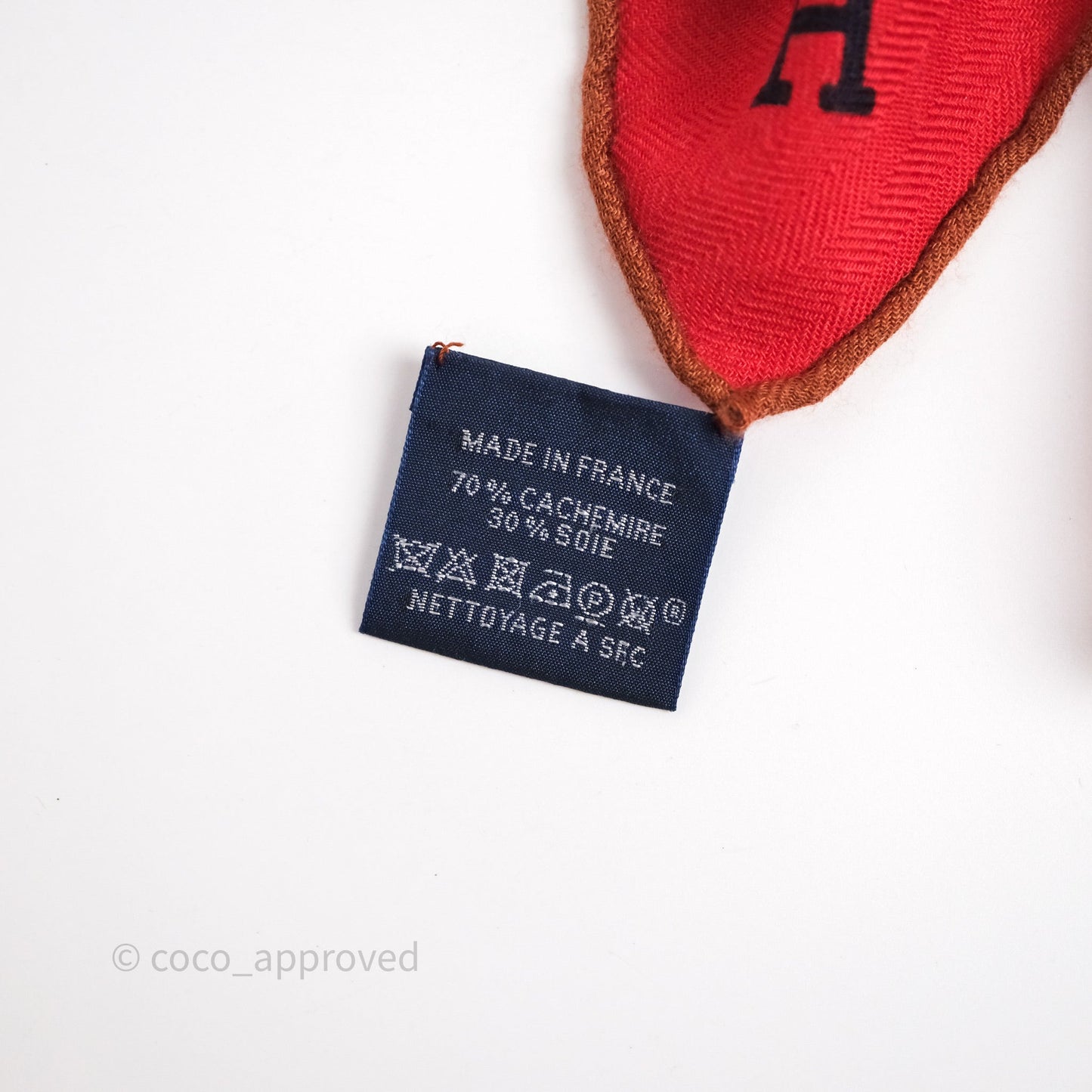 Hermès Cashmere Encadre Liste au Fil Shawl Scarf 140