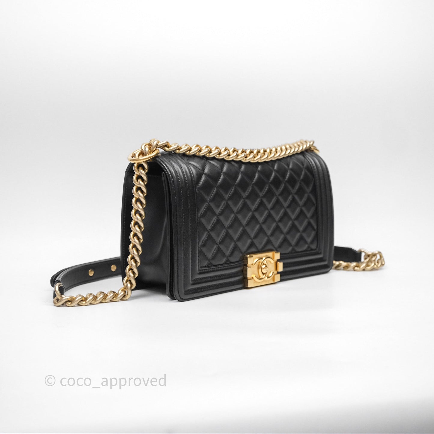 Chanel Medium Boy Quilted Black Calfskin Aged Gold Hardware