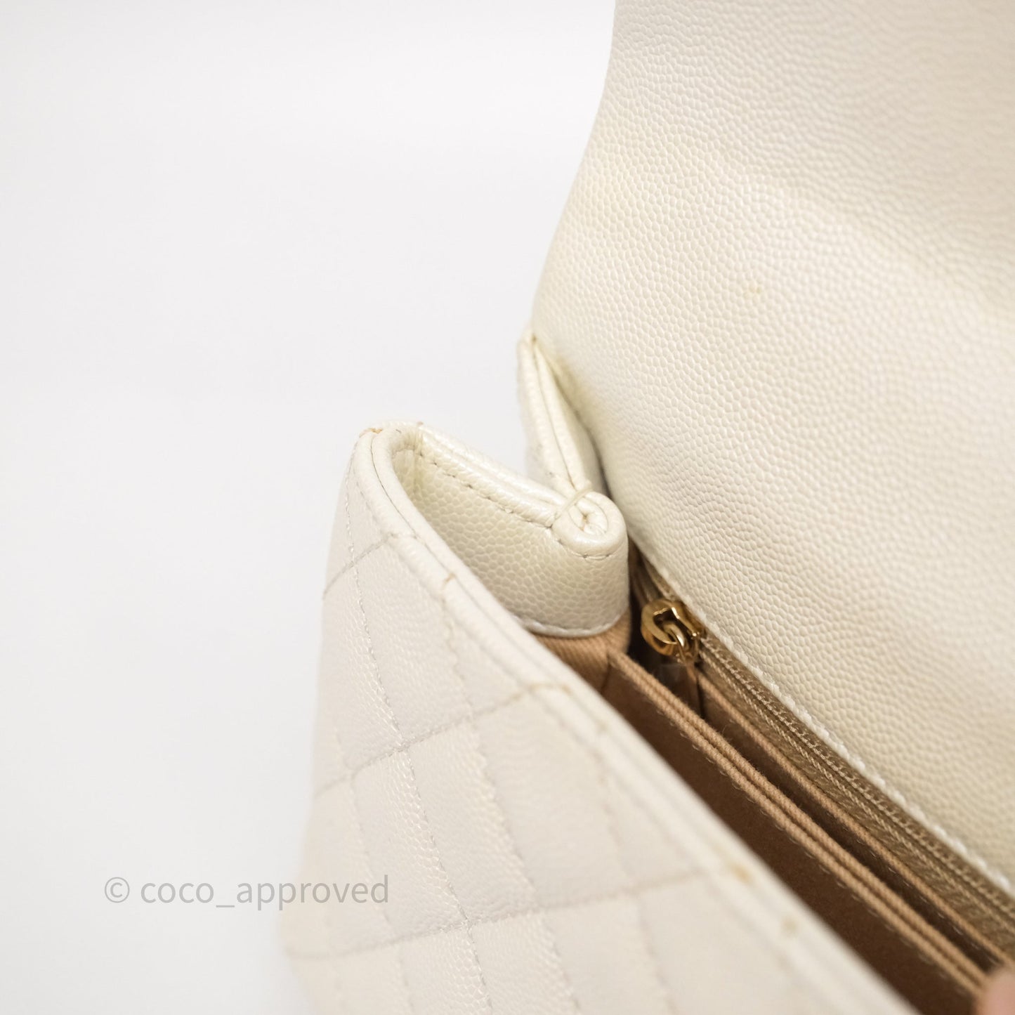 Chanel Mini Coco Handle Quilted Iridescent White Caviar Gold Hardware