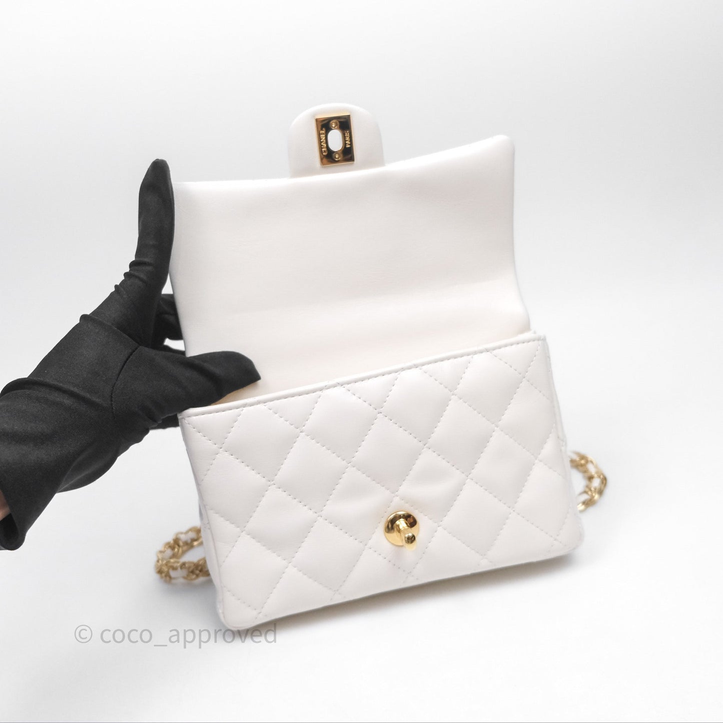 Chanel Top Handle White Lambskin Gold Hardware