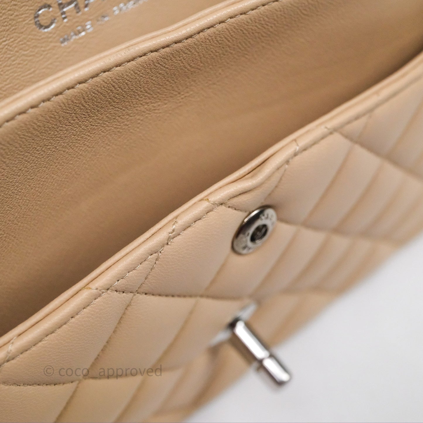 Chanel Classic M/L Medium Flap Quilted Beige Lambskin Silver Hardware