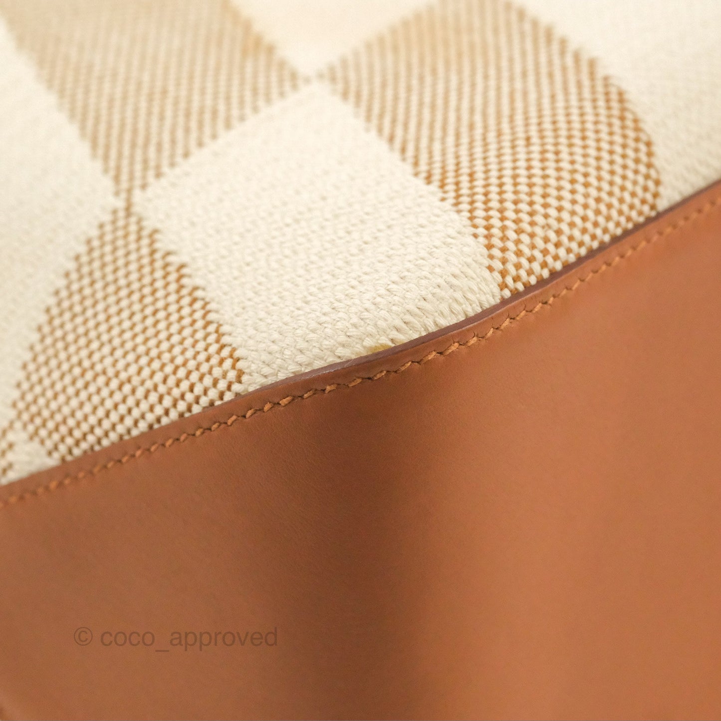 Hermès Cabas H en Biais 40 Bag Écru / Naturel / Gold H Canvas