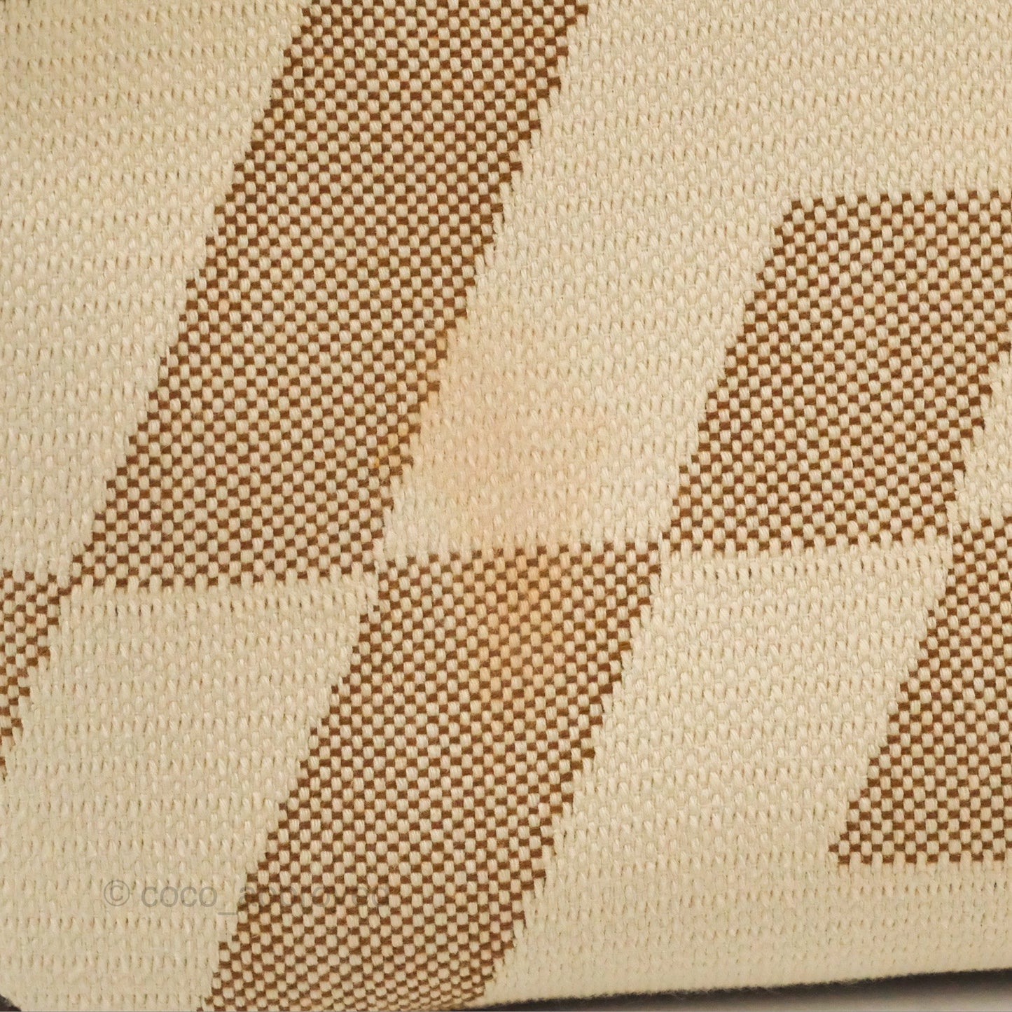 Hermès Cabas H en Biais 40 Bag Écru / Naturel / Gold H Canvas