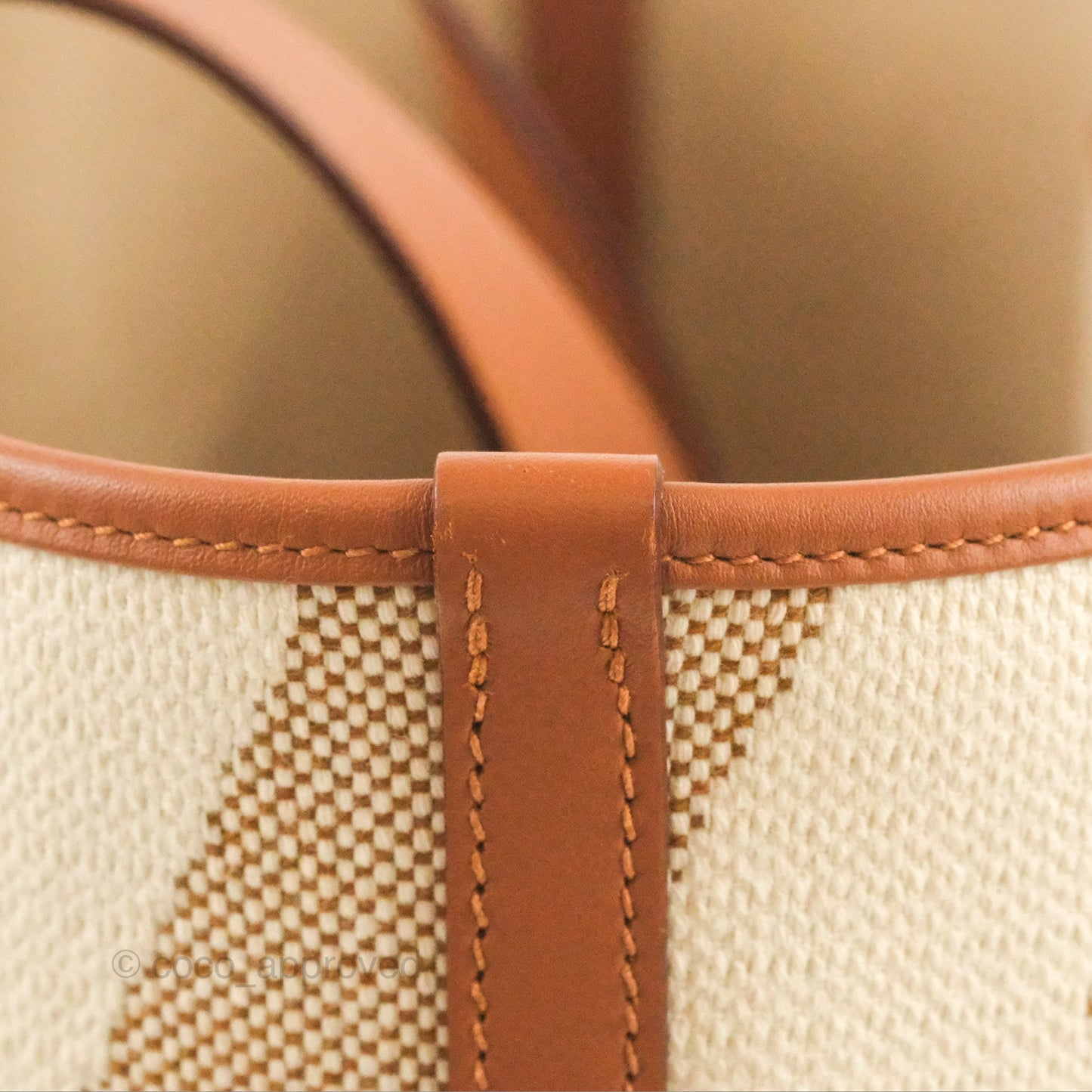 Hermès Cabas H en Biais 40 Bag Écru / Naturel / Gold H Canvas