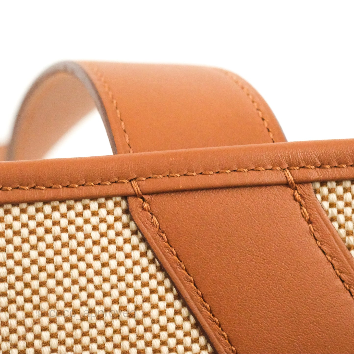Hermès Cabas H en Biais 40 Bag Écru / Naturel / Gold H Canvas