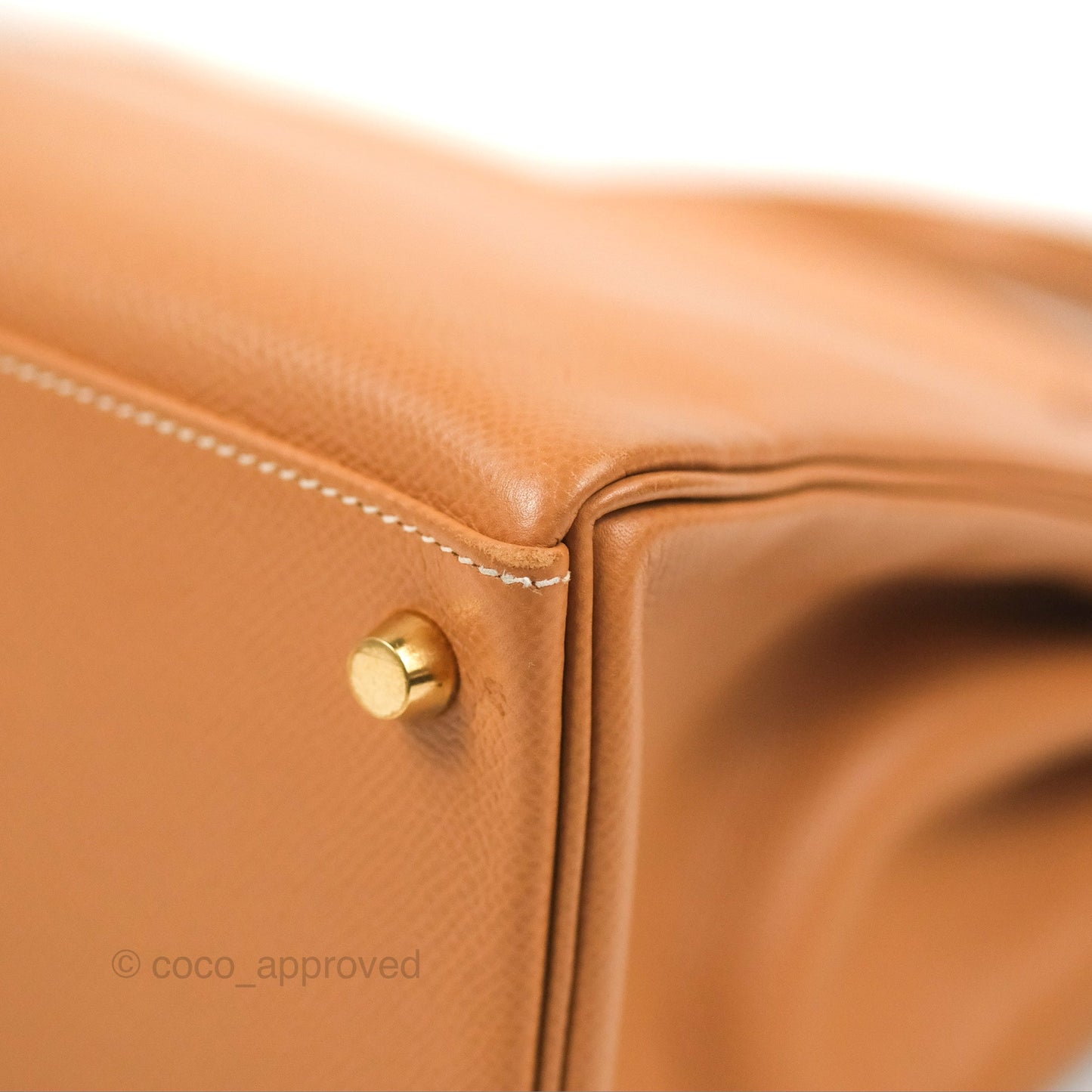 Hermès Kelly 32 Retourne Natural Epsom Gold Hardware