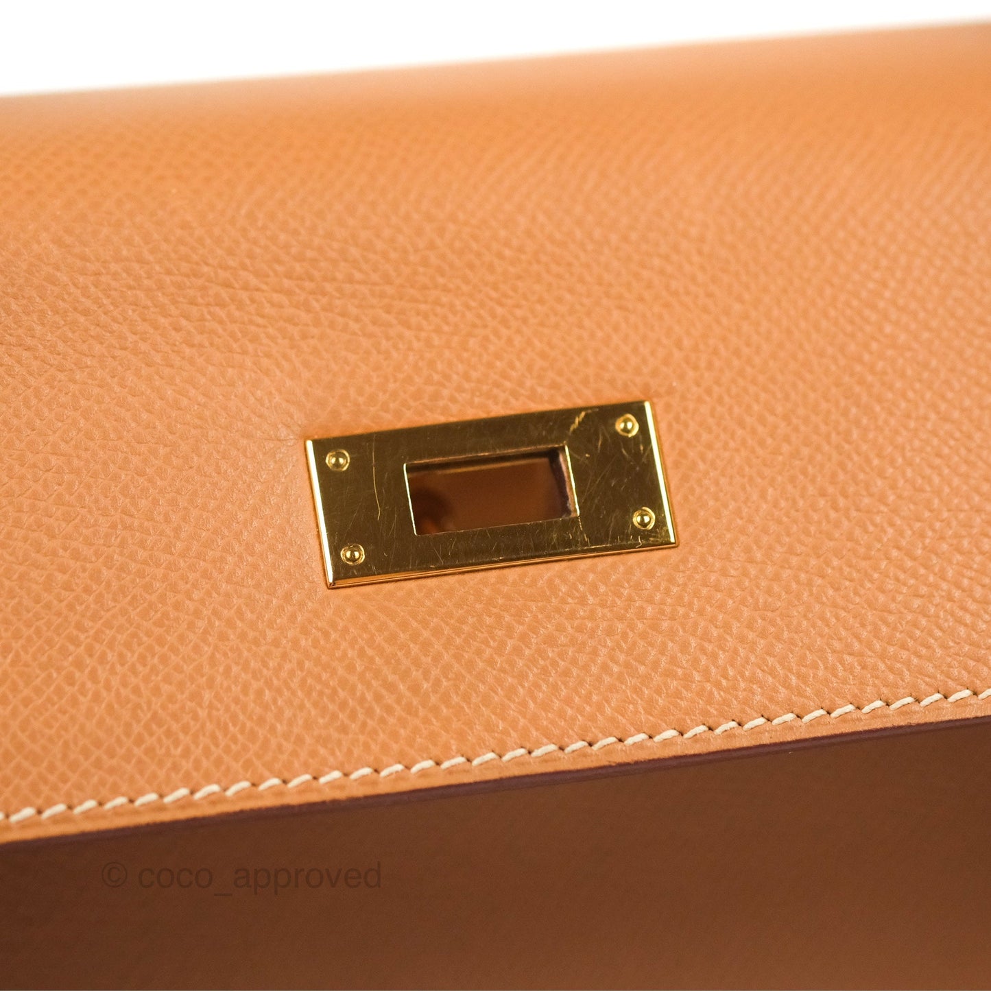 Hermès Kelly 32 Retourne Natural Epsom Gold Hardware