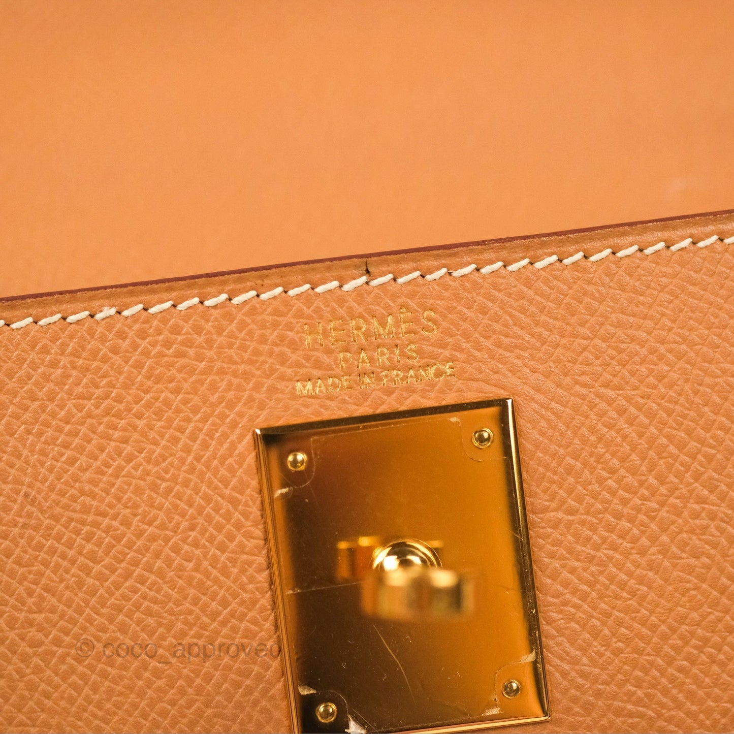 Hermès Kelly 32 Retourne Natural Epsom Gold Hardware