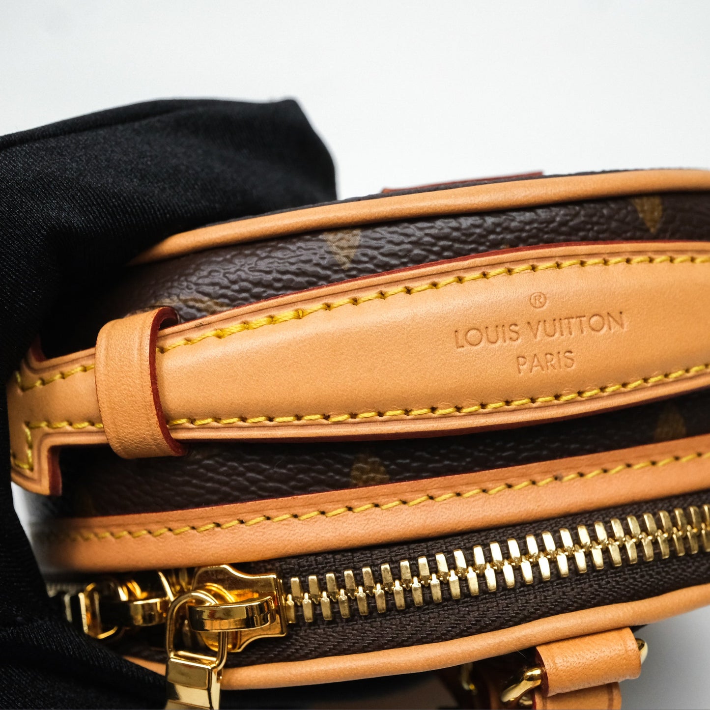 Louis Vuitton Mini Boîte Chapeau Monogram Canvas