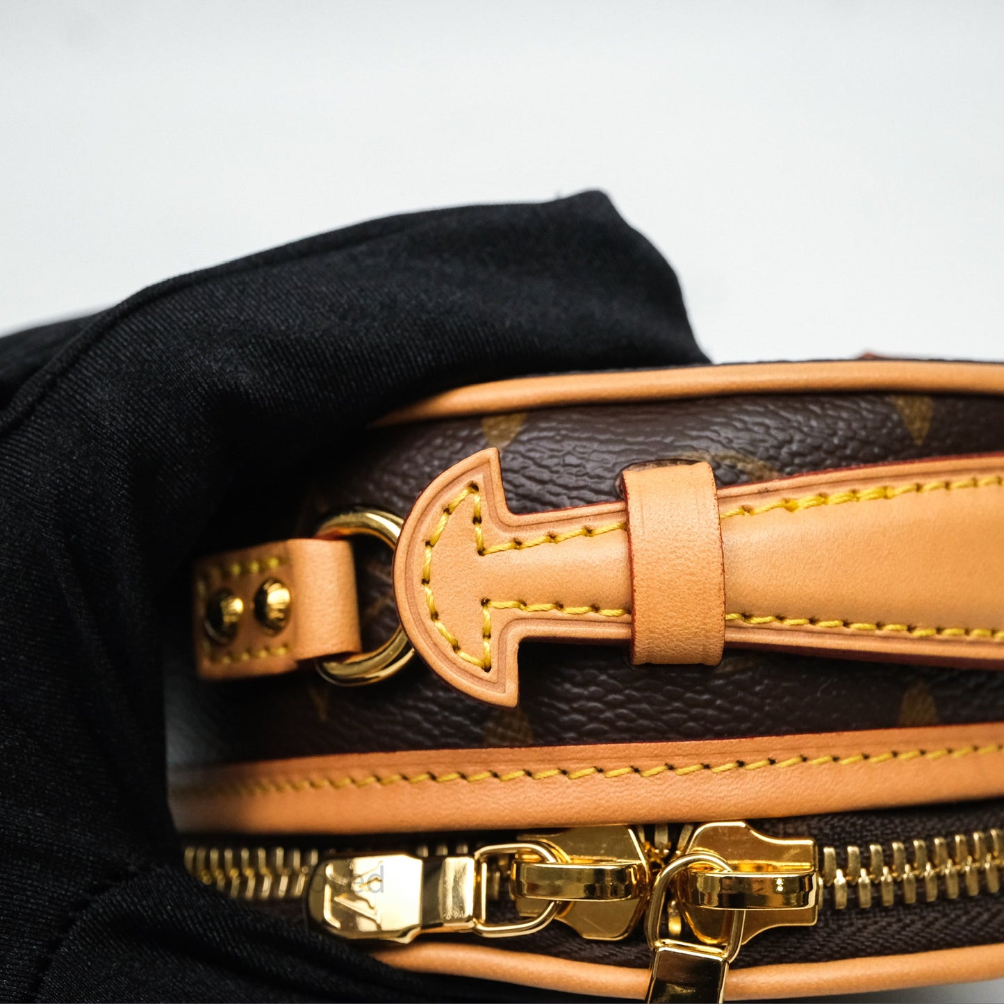 Louis Vuitton Mini Boîte Chapeau Monogram Canvas