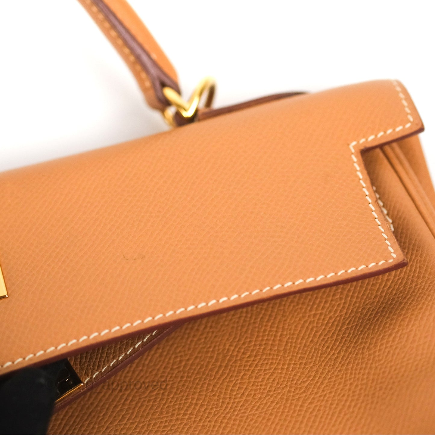 Hermès Kelly 32 Retourne Natural Epsom Gold Hardware