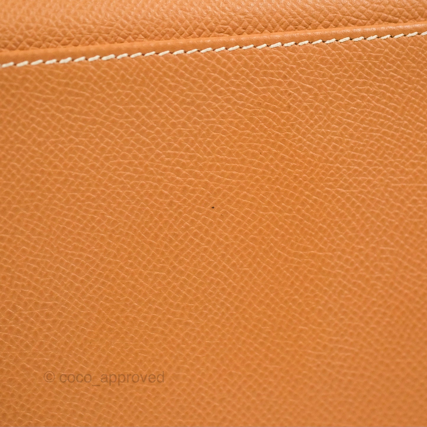 Hermès Kelly 32 Retourne Natural Epsom Gold Hardware