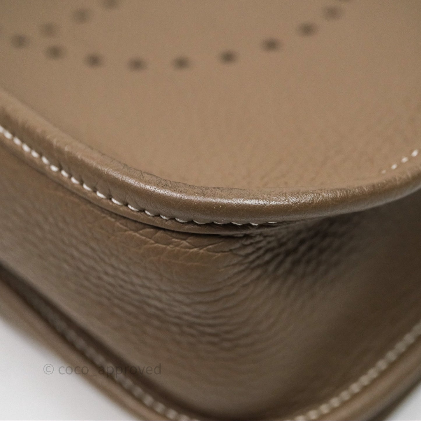 Hermes Evelyne III 29 Etoupe 18 Taurillon Clemence Gold Hardware