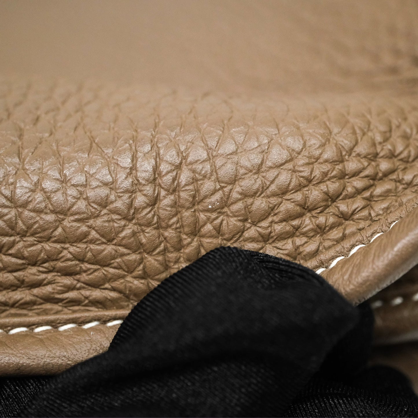 Hermes Evelyne III 29 Etoupe 18 Taurillon Clemence Gold Hardware