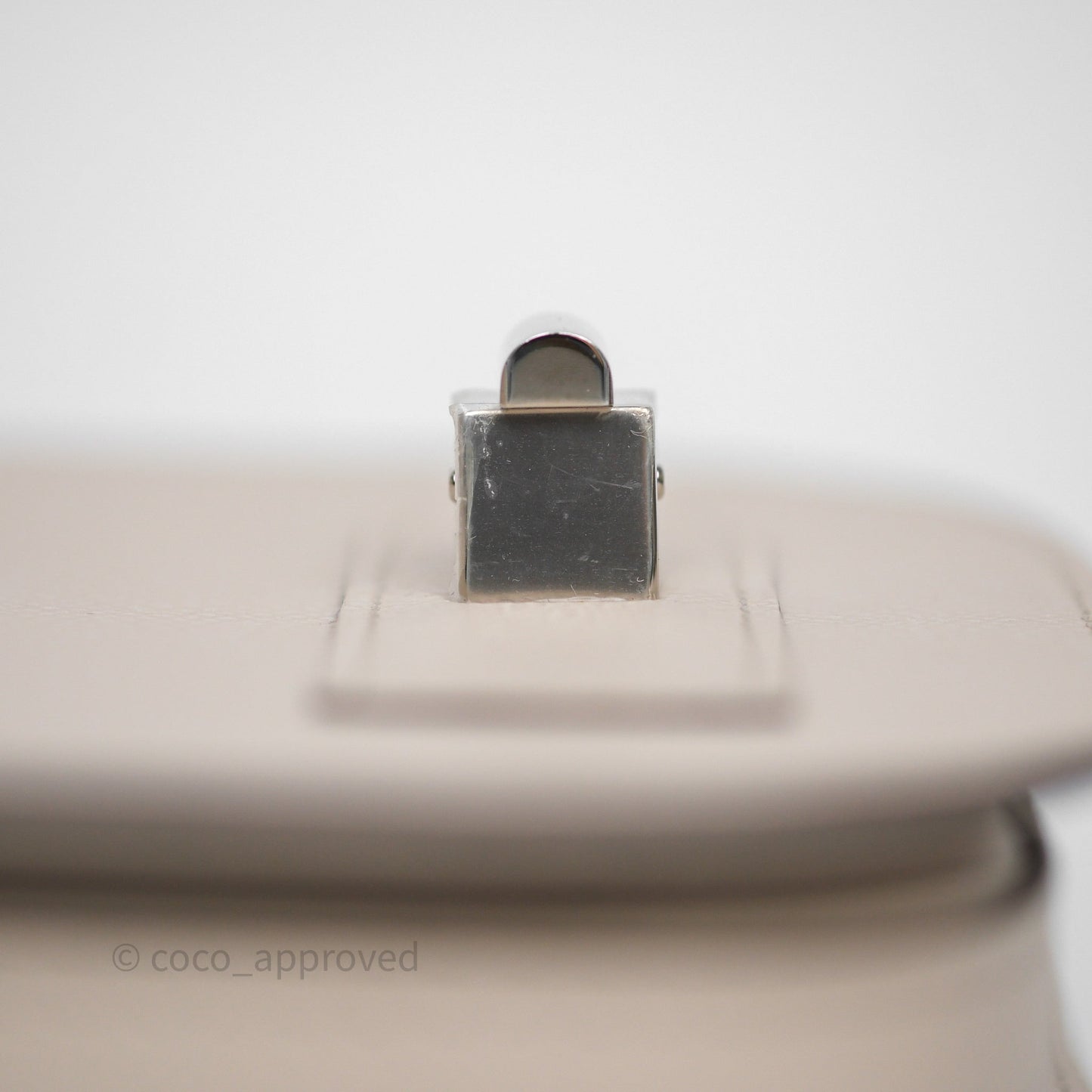 Delvaux Toy Lingot Bag Sesame Alpina Calf