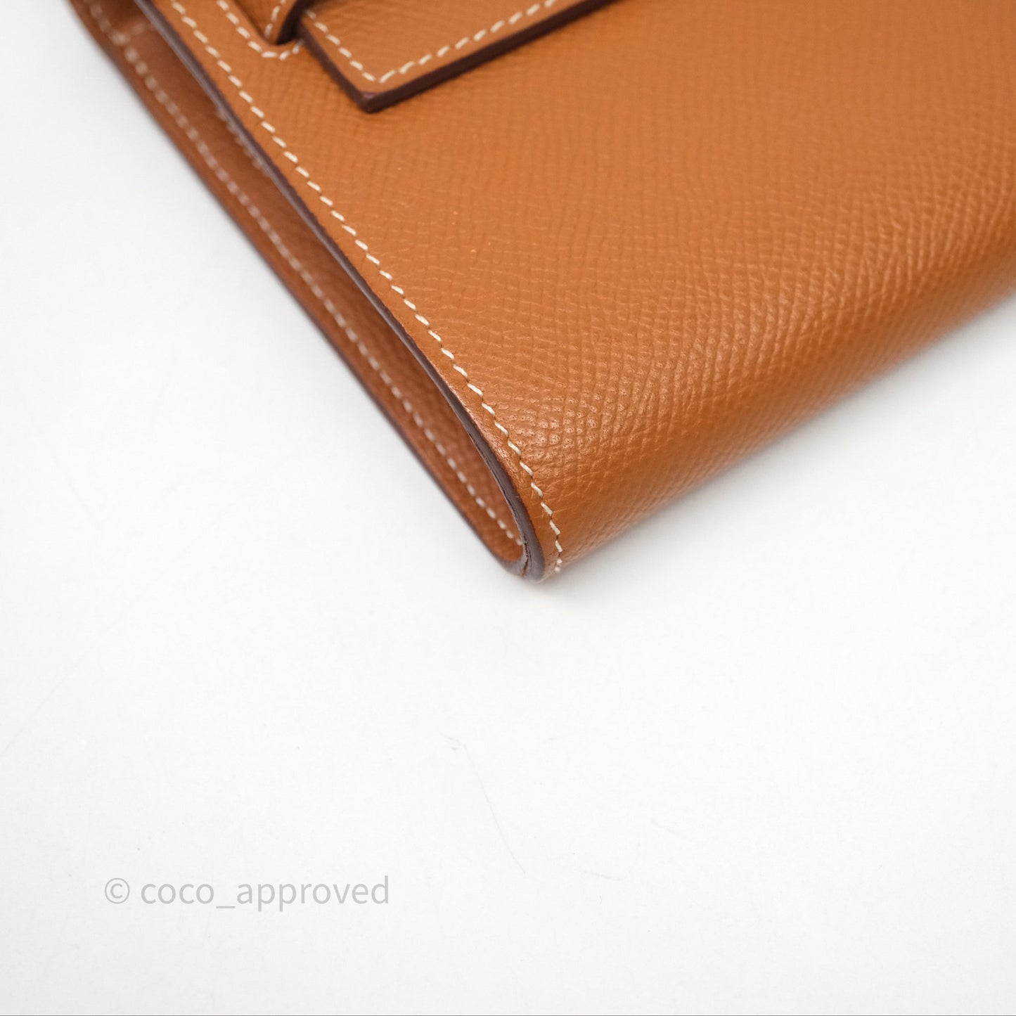 Hermès Kelly To Go Wallet Gold 37 Epsom Gold Hardware