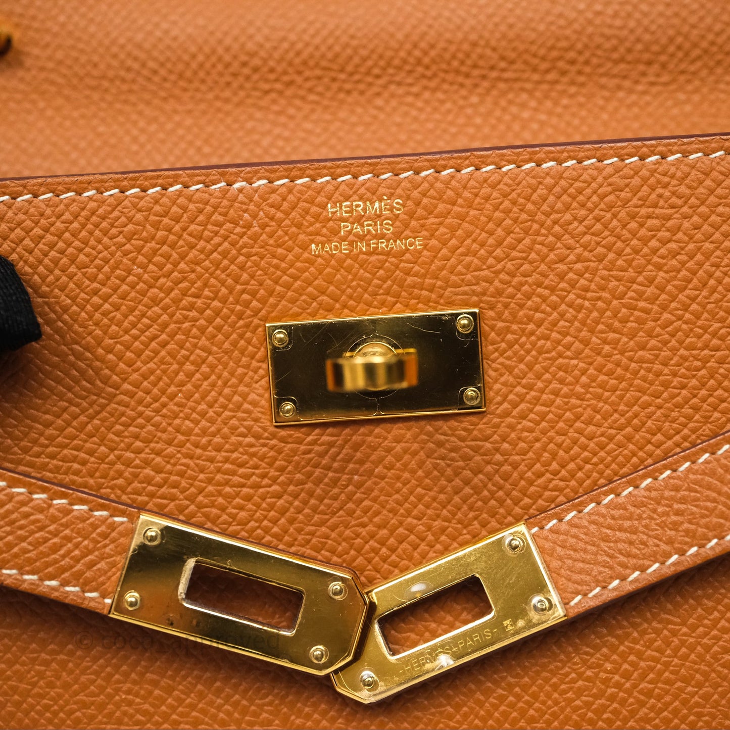 Hermès Kelly To Go Wallet Gold 37 Epsom Gold Hardware