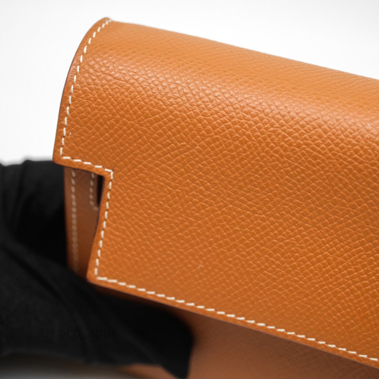 Hermès Kelly To Go Wallet Gold 37 Epsom Gold Hardware