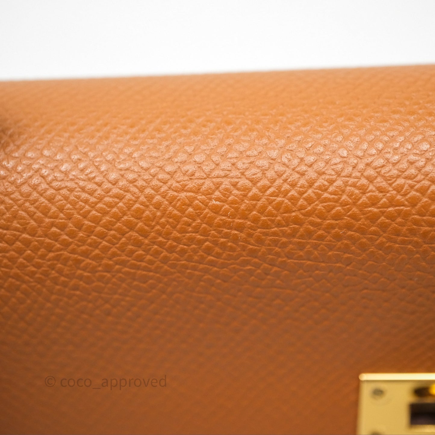 Hermès Kelly To Go Wallet Gold 37 Epsom Gold Hardware