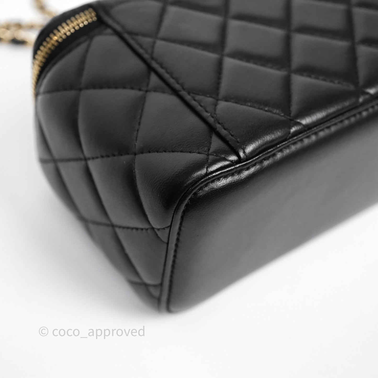 Chanel Vanity Rectangular With Chain Black Lambskin Gold Hardware