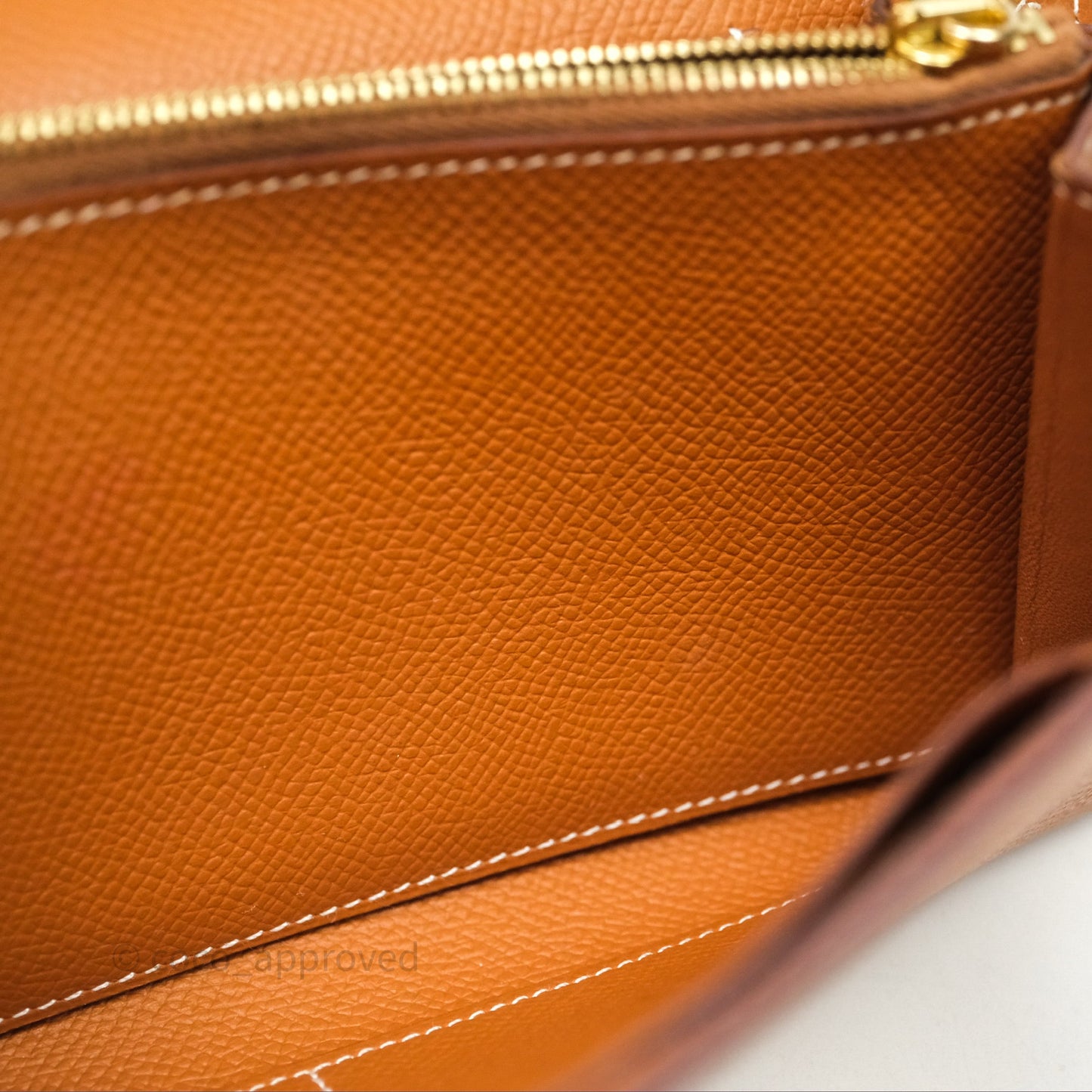 Hermès Kelly To Go Wallet Gold 37 Epsom Gold Hardware