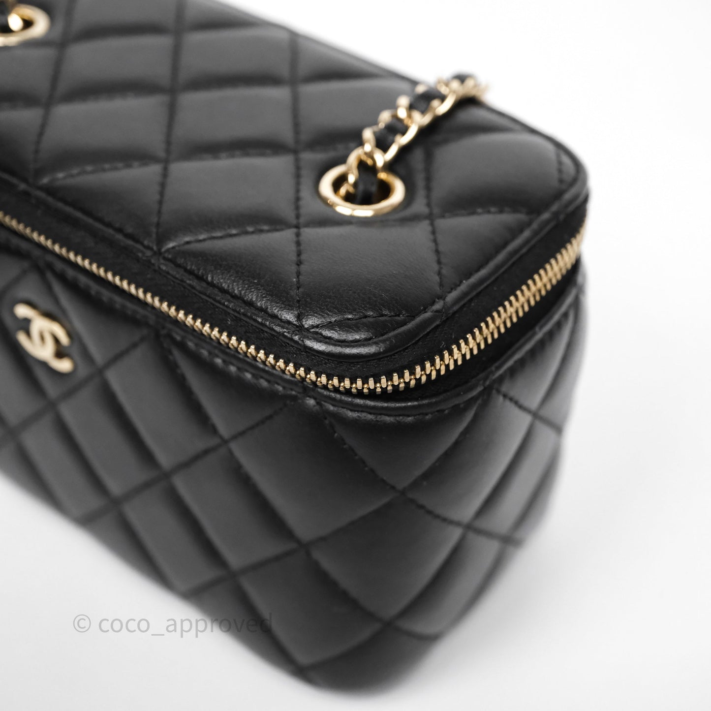 Chanel Vanity Rectangular With Chain Black Lambskin Gold Hardware