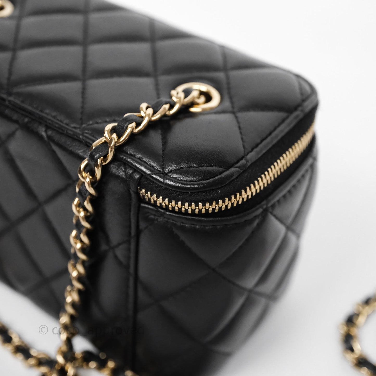 Chanel Vanity Rectangular With Chain Black Lambskin Gold Hardware