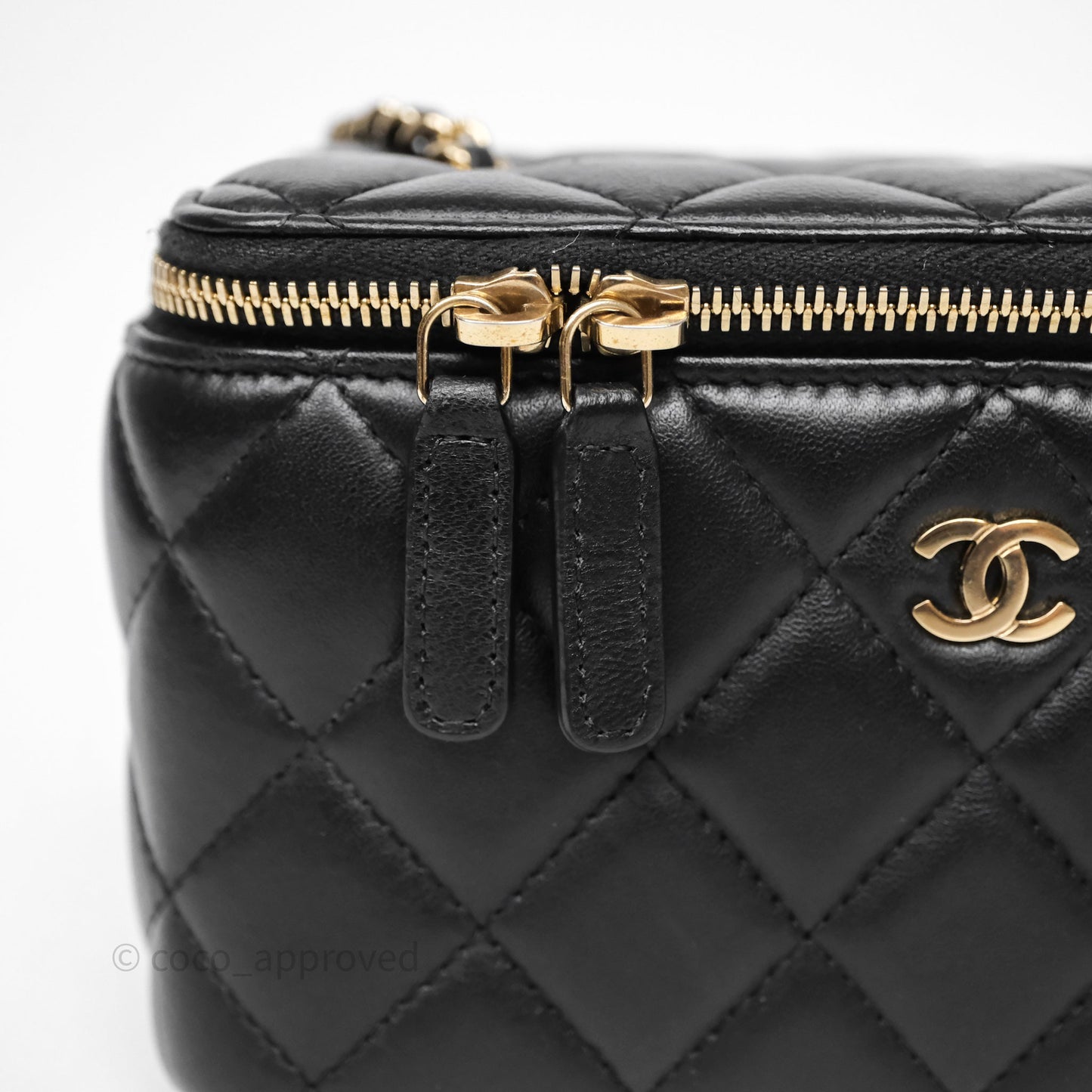Chanel Vanity Rectangular With Chain Black Lambskin Gold Hardware