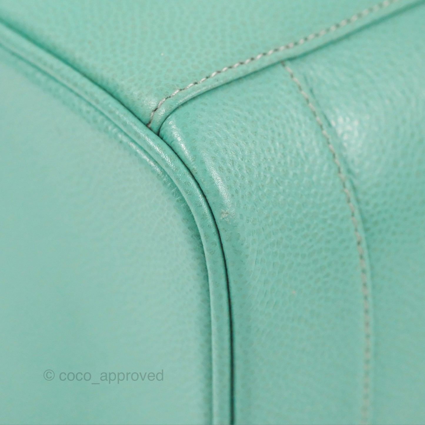 Chanel Vintage Vanity Case Tiffany Blue Caviar Gold Hardware
