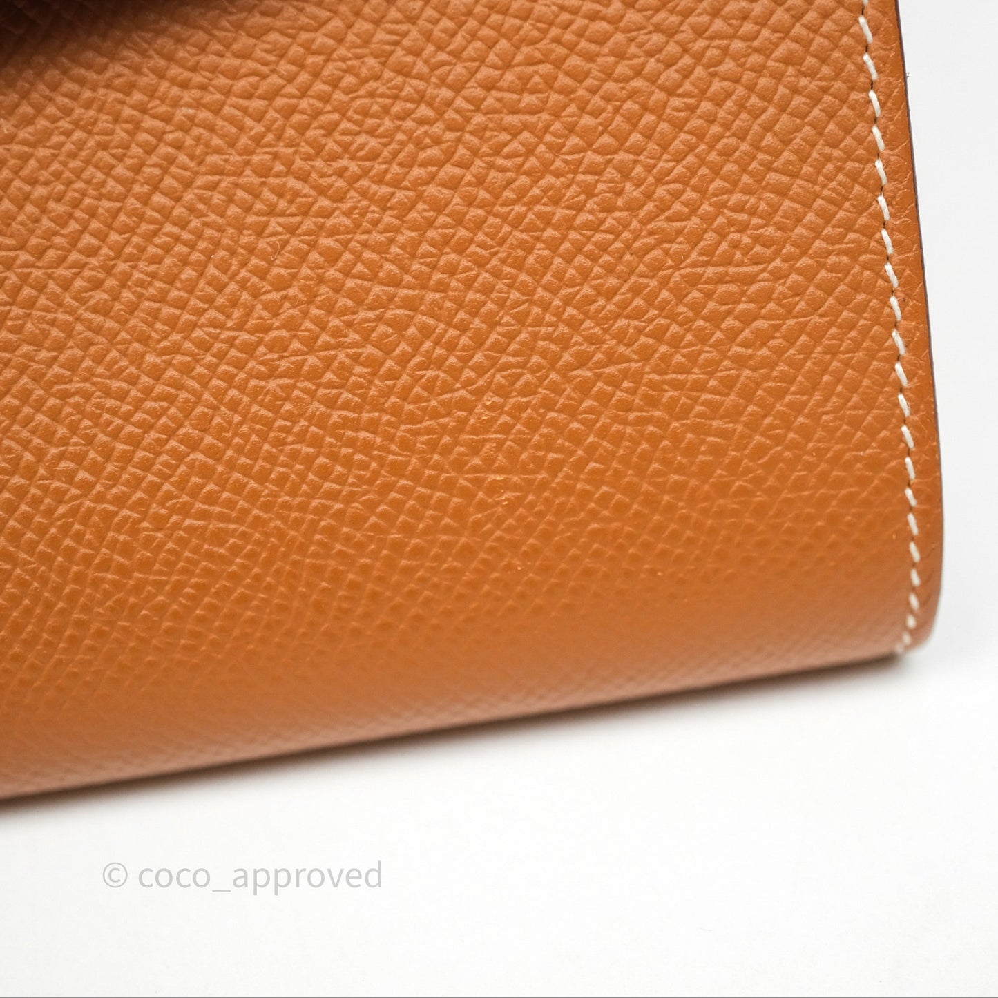 Hermès Kelly To Go Wallet Gold 37 Epsom Gold Hardware