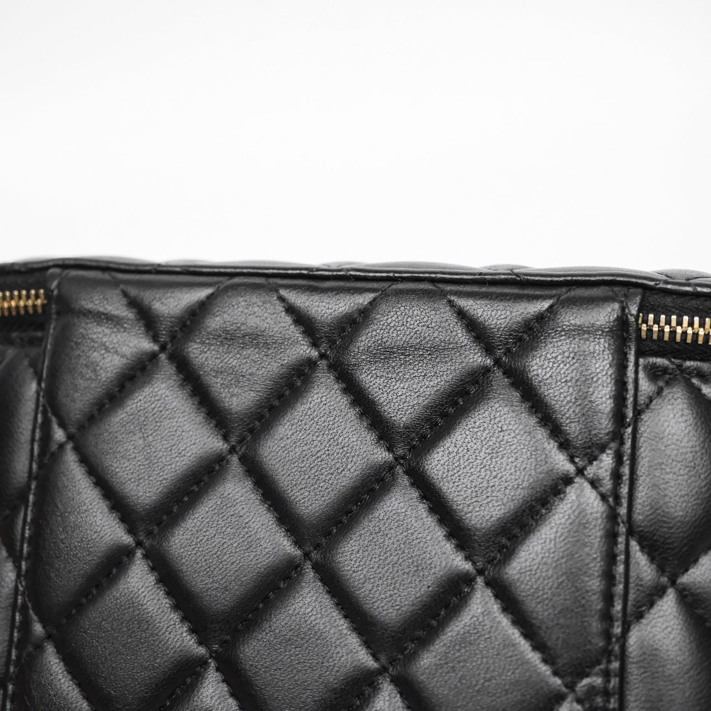 Chanel Vanity Rectangular With Chain Black Lambskin Gold Hardware