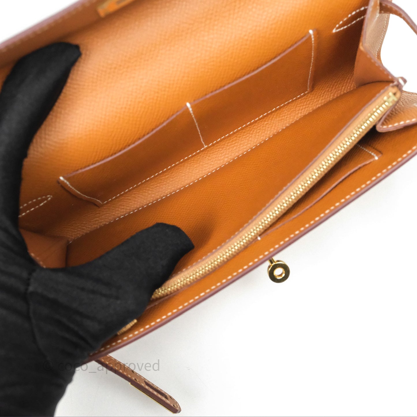 Hermès Kelly To Go Wallet Gold 37 Epsom Gold Hardware