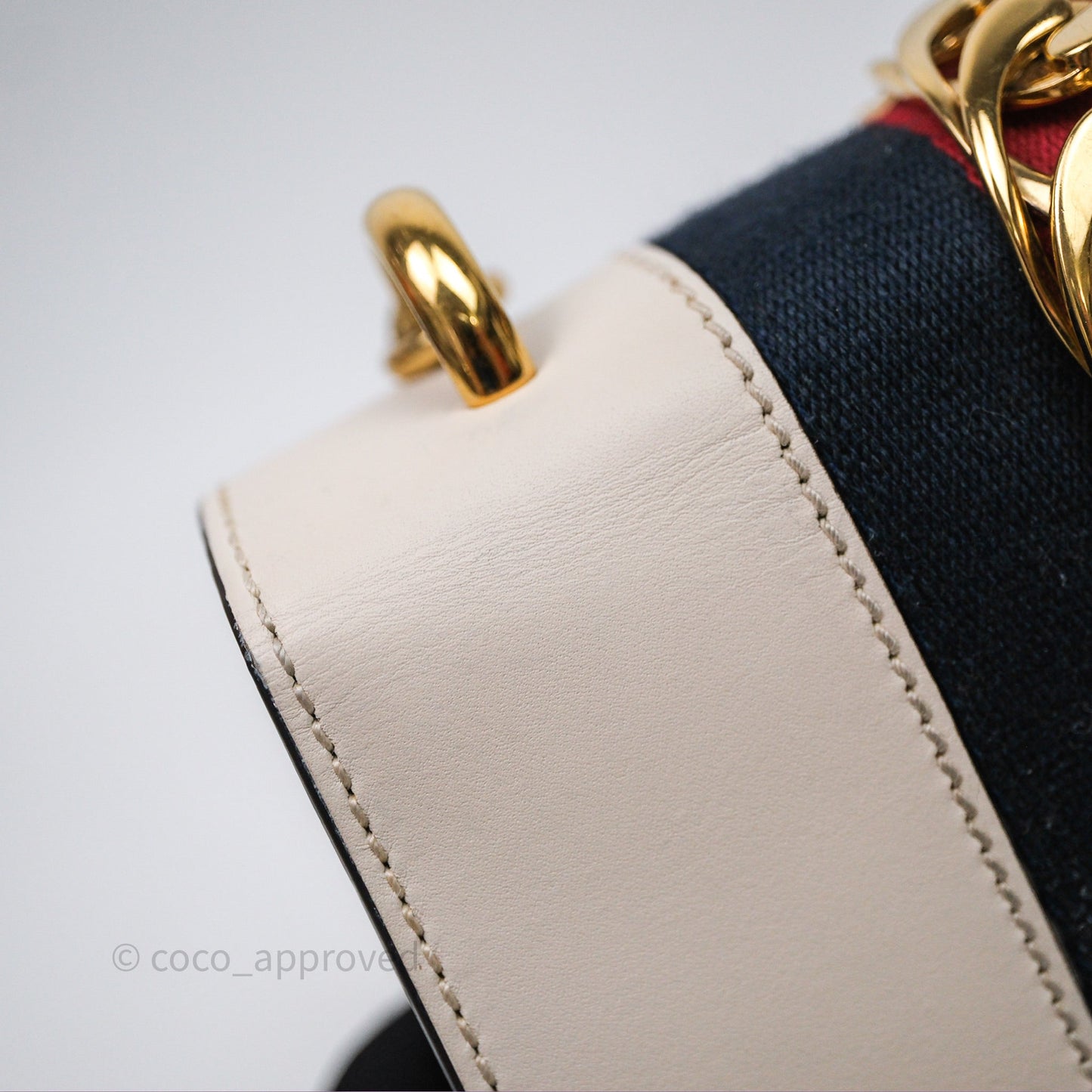Gucci Mini Sylvie White Calfskin Bag⁣ ⁣⁣⁣⁣⁣⁣⁣⁣⁣⁣⁣⁣⁣⁣⁣⁣