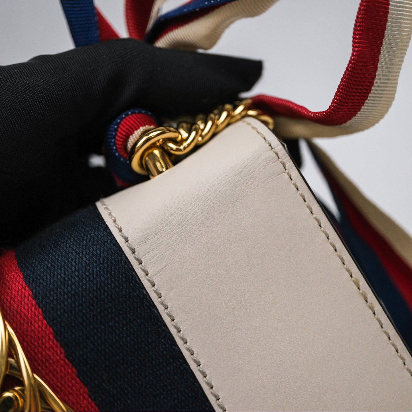Gucci Mini Sylvie White Calfskin Bag⁣ ⁣⁣⁣⁣⁣⁣⁣⁣⁣⁣⁣⁣⁣⁣⁣⁣