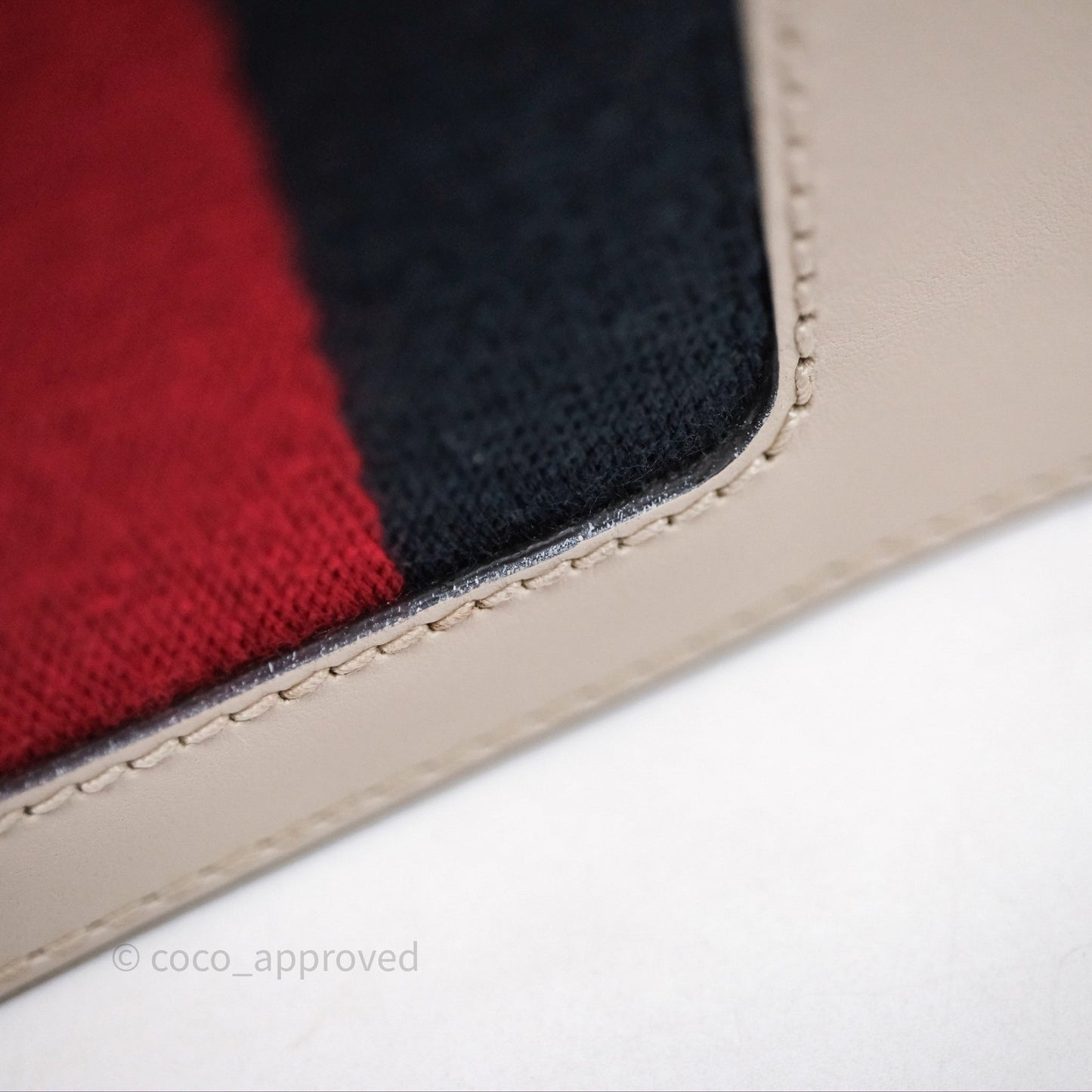 Gucci Mini Sylvie White Calfskin Bag⁣ ⁣⁣⁣⁣⁣⁣⁣⁣⁣⁣⁣⁣⁣⁣⁣⁣