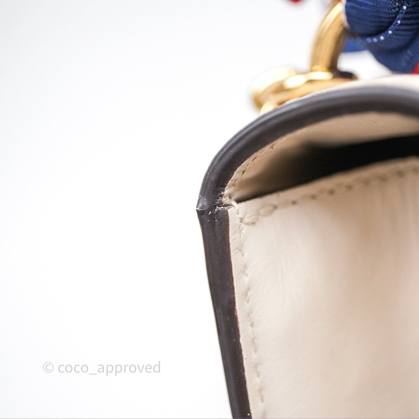 Gucci Mini Sylvie White Calfskin Bag⁣ ⁣⁣⁣⁣⁣⁣⁣⁣⁣⁣⁣⁣⁣⁣⁣⁣