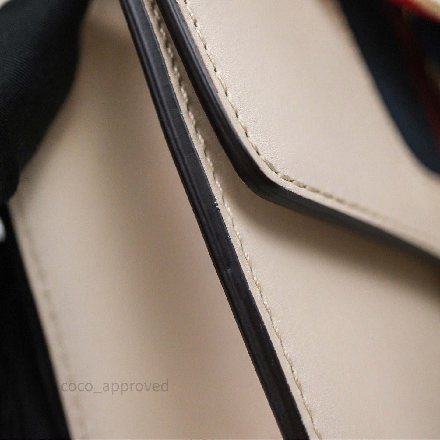 Gucci Mini Sylvie White Calfskin Bag⁣ ⁣⁣⁣⁣⁣⁣⁣⁣⁣⁣⁣⁣⁣⁣⁣⁣