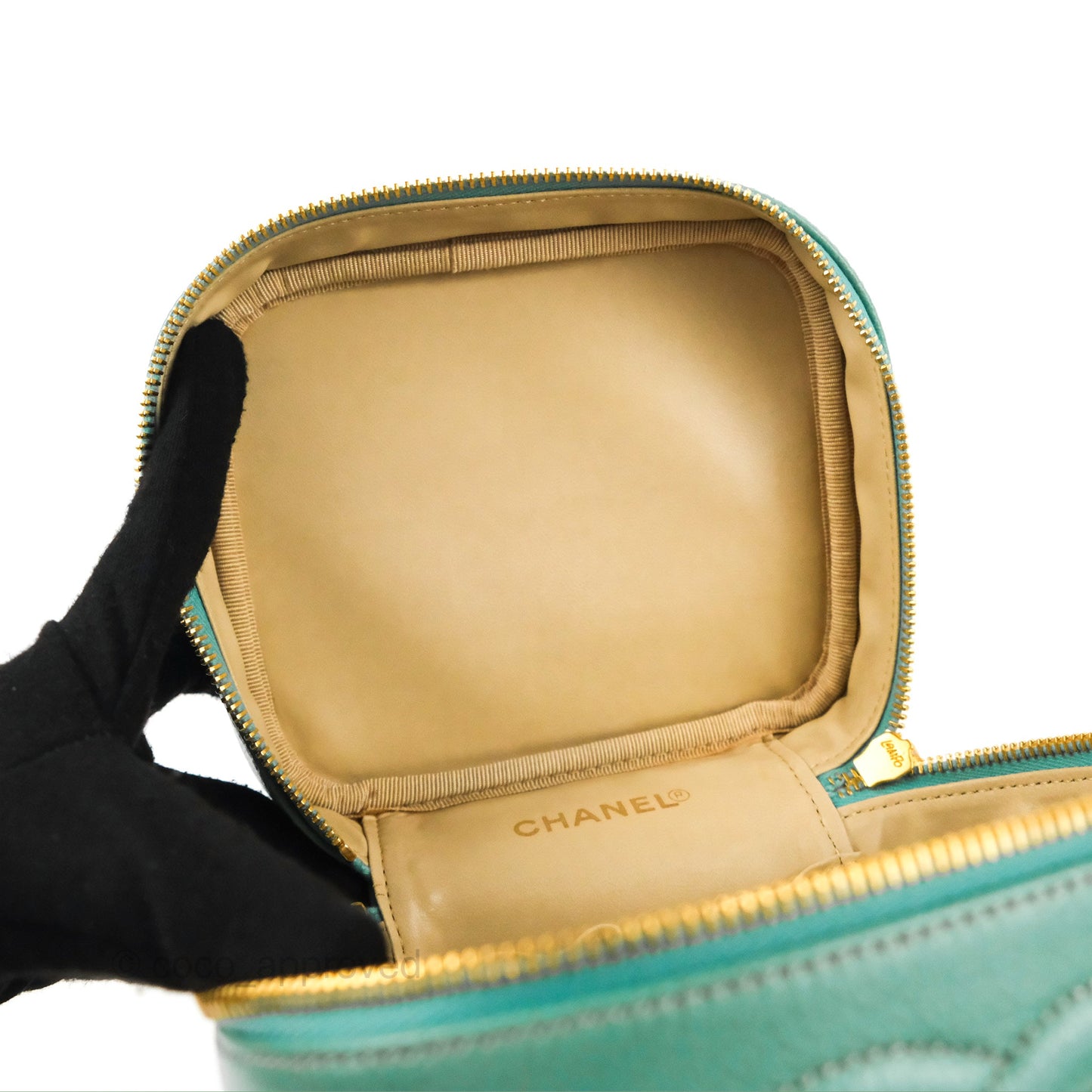 Chanel Vintage Vanity Case Tiffany Blue Caviar Gold Hardware