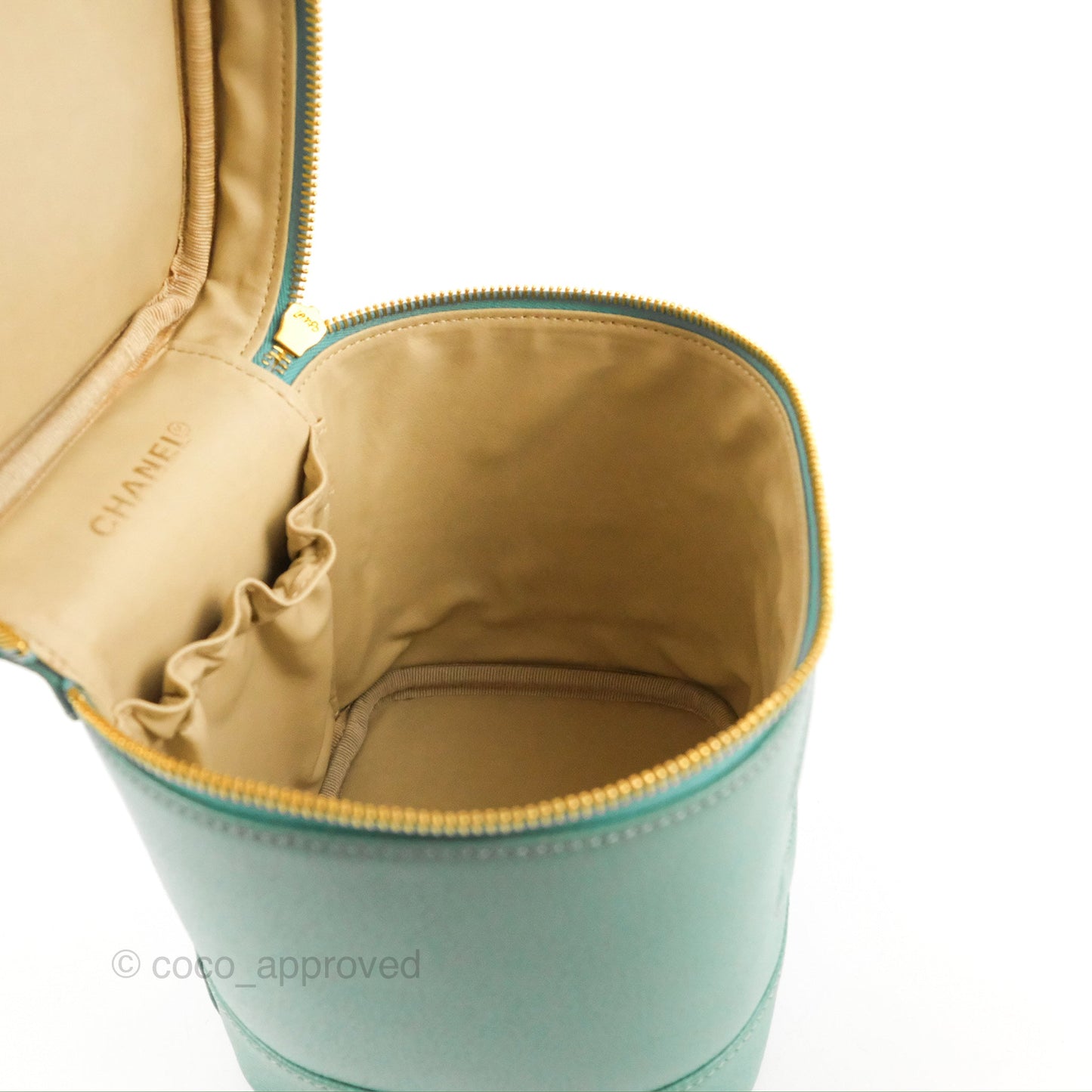 Chanel Vintage Vanity Case Tiffany Blue Caviar Gold Hardware